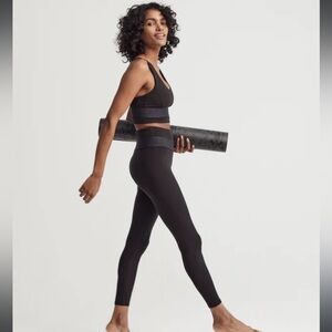 Varley Let’s Move Studio High Legging